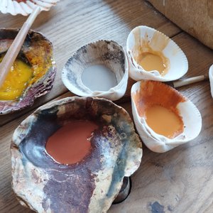 Making Natural Paints and Pigments